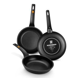 Non-stick frying pan BRA Sartén Efficient Ø 22 cm Black Metal Aluminium