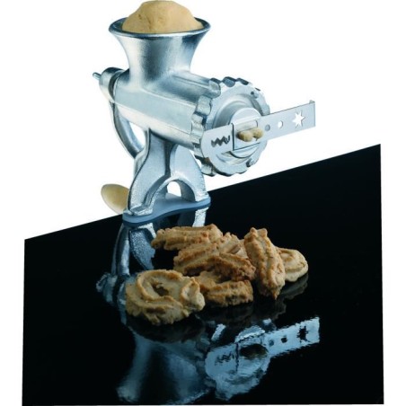 Cast iron manual mincer - BAUMALU - 450076 - No. 8 with pastry acce...