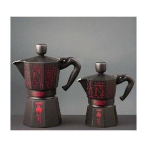 Cafetiere italienne - BIALETTI - Moka express - Collection Stranger Things - 6 tasses - 270 ml - Noir / Rouge
