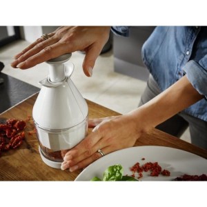 Hachoir a légumes Leifheit Comfort & Clean 23030 - hacheur universel extremement tranchant - coupe légume manuel idéal pour o