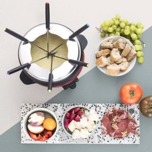 Appareil a fondue HKoeNIG - ALP1800 - Jusqu'a 6 personnes - Capacité 2L - Thermostat réglable jusqu'a 190°C - 800W - Rouge/No