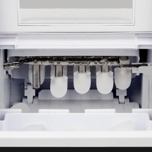 Machine a glaçons WEASY - KW12 - Jusqu'a 12 kg de glaçons par jour - 7 a 12 minutes de production - Noir