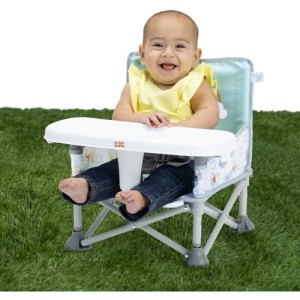 DISNEY BABY -WINNIE- Rehausseur de chaise pliable, nomade, de voyage, Léger et facile a nettoyer, Sac de transport inclus