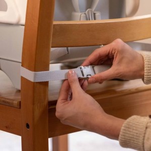 INGENUITY Deluxe-Sitzerhöhung, faltbar, grau, tragbar, mit Tablett und Gurten im Lieferumfang enthalten