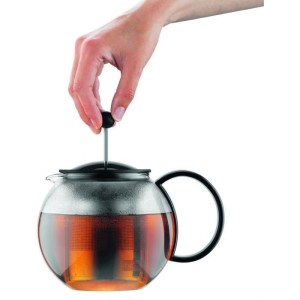ASSAM - Théiere a piston BODUM , couvercle plastique, filtre en inox, 0.5 l