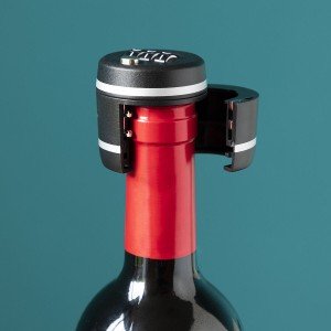 Lock for Wine Bottles Botlock InnovaGoods |  Oenology   | Chef Up