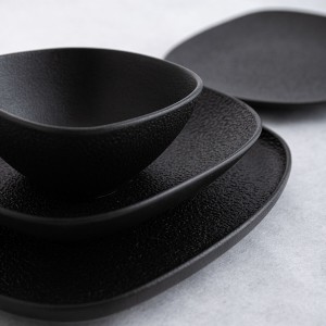Flacher Teller Bidasoa Fosil Schwarz aus Keramik karriert 21,1 x 20...