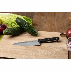 Kitchen Knife Arcos serie universal Black Steel 15,5 cm 6"