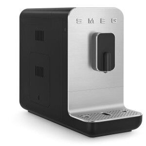 Superautomatic Coffee Maker Smeg BCC11BLMEU Black