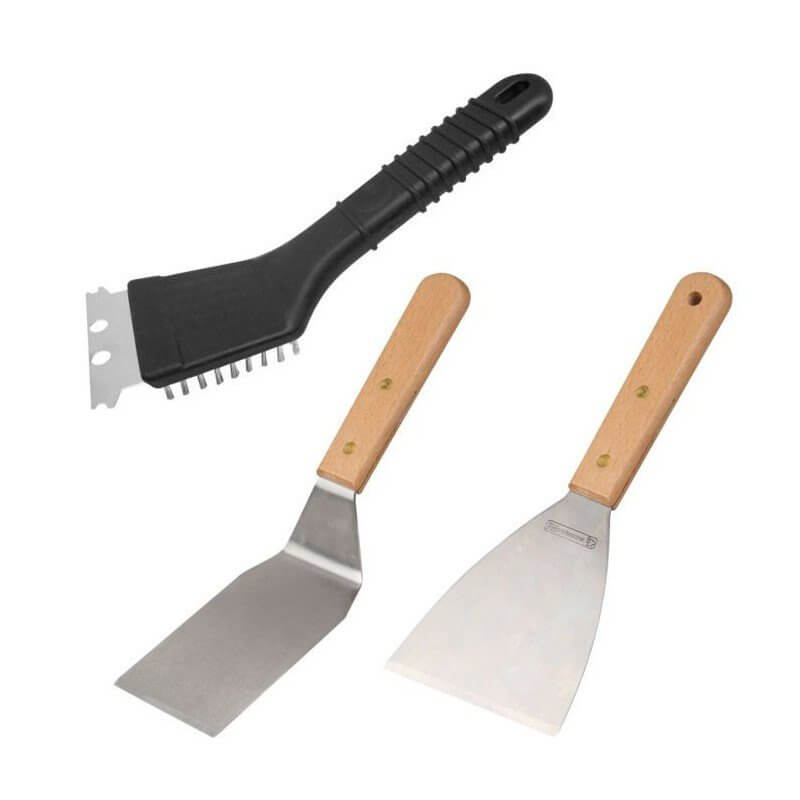 Ensemble d’ustensiles de cuisson: rasoir/arête avec manche noir et deux spatules à bois (lame droite et spatule dentelée).